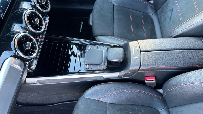 Mercedes-Benz GLB 200 AMG Line 5dr 7G-Tronic Petrol Estate